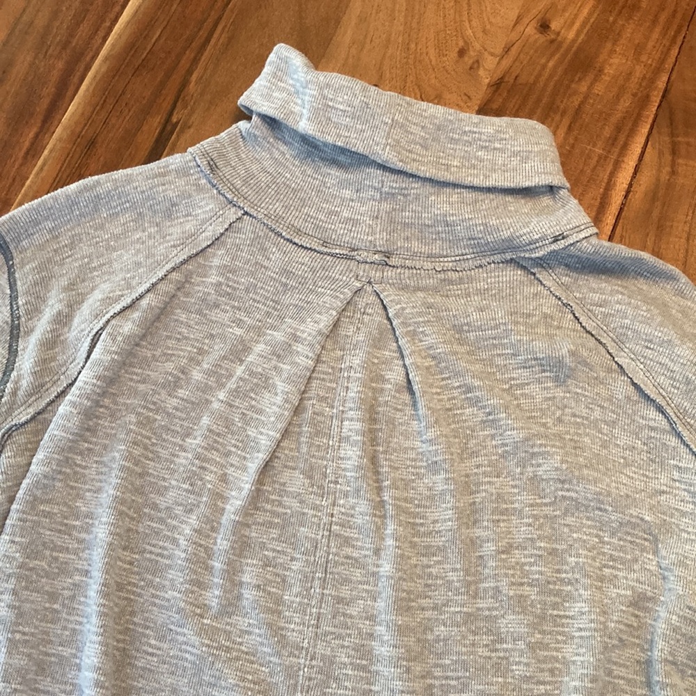 Free People open back cotton blend lightweight sweater top - Picture 5 of 13